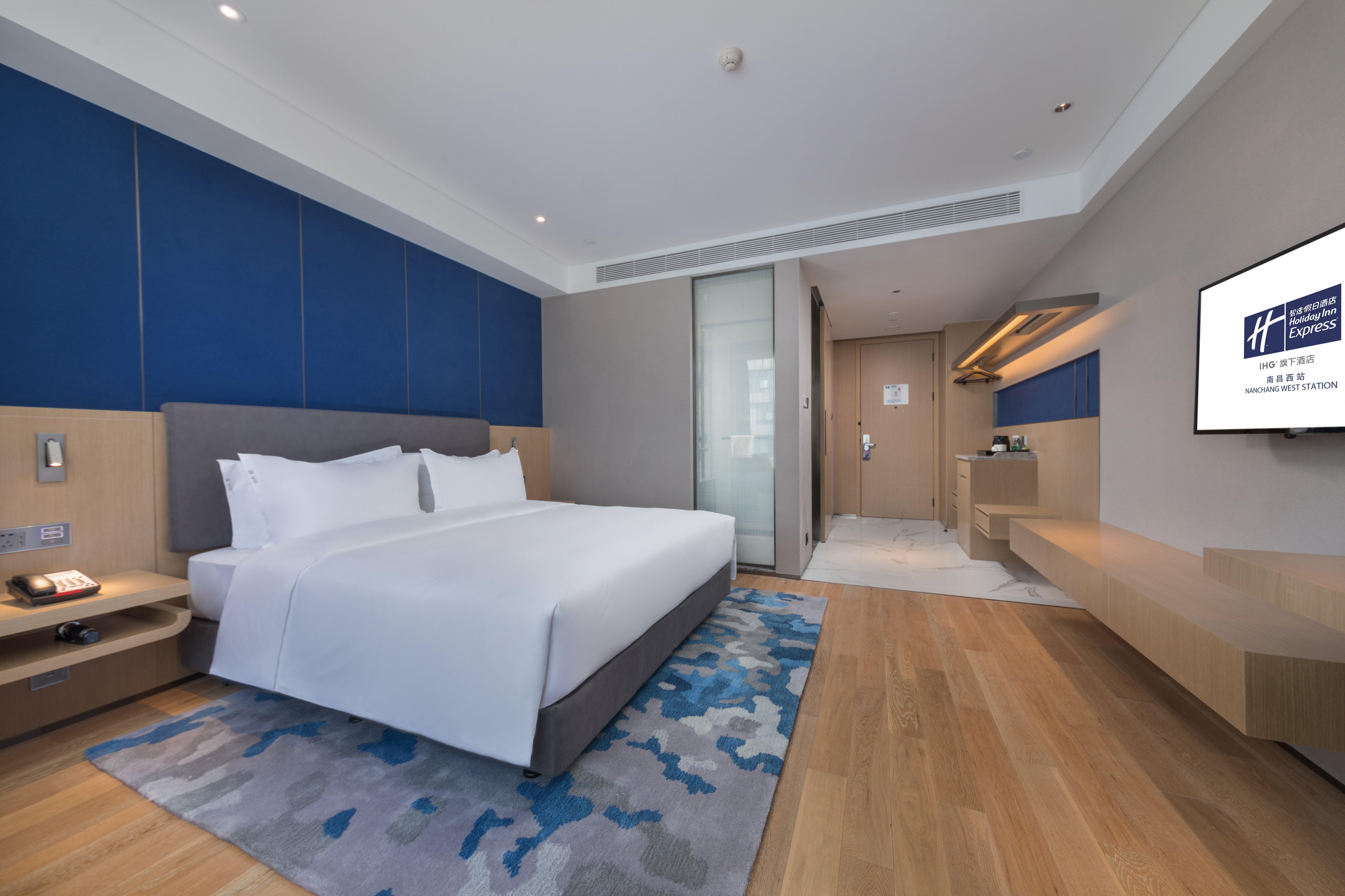 Holiday Inn Express Nanchang West Station By Ihg Nanchang (Jiangxi) Exterior foto