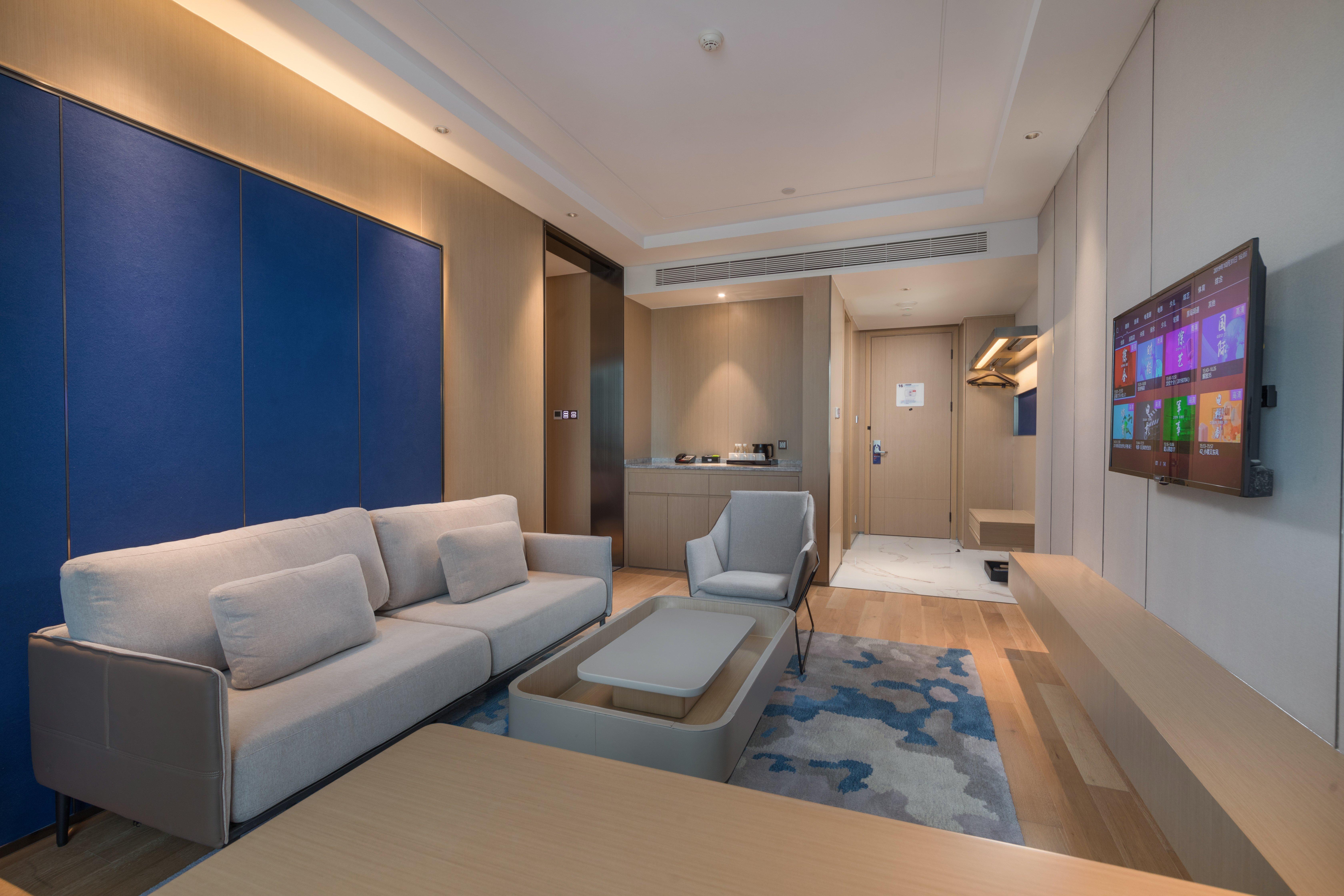 Holiday Inn Express Nanchang West Station By Ihg Nanchang (Jiangxi) Exterior foto